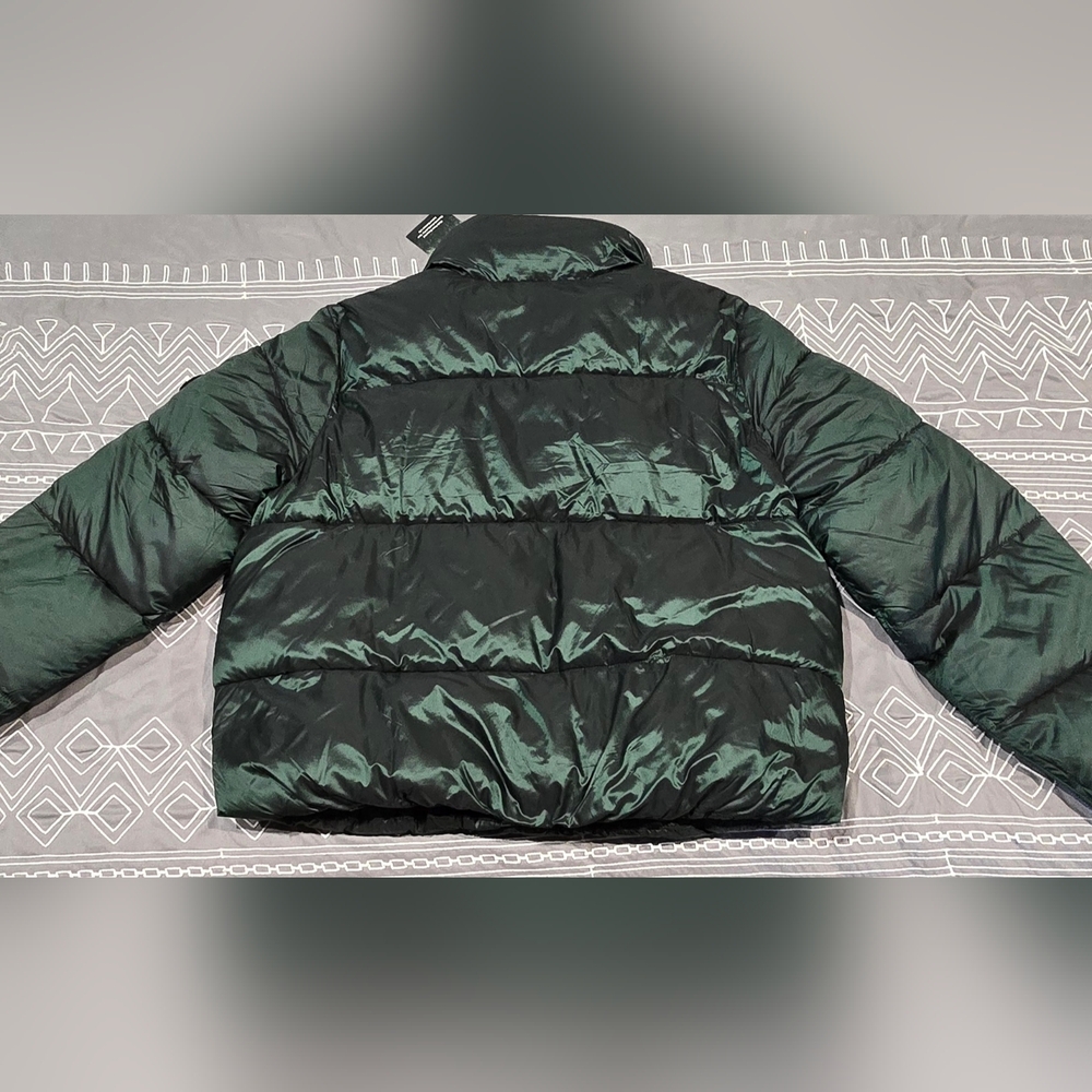 Vuori Hudson Insulated Shine Jacket In Aspen Green Size XS - Picture 11 of 14